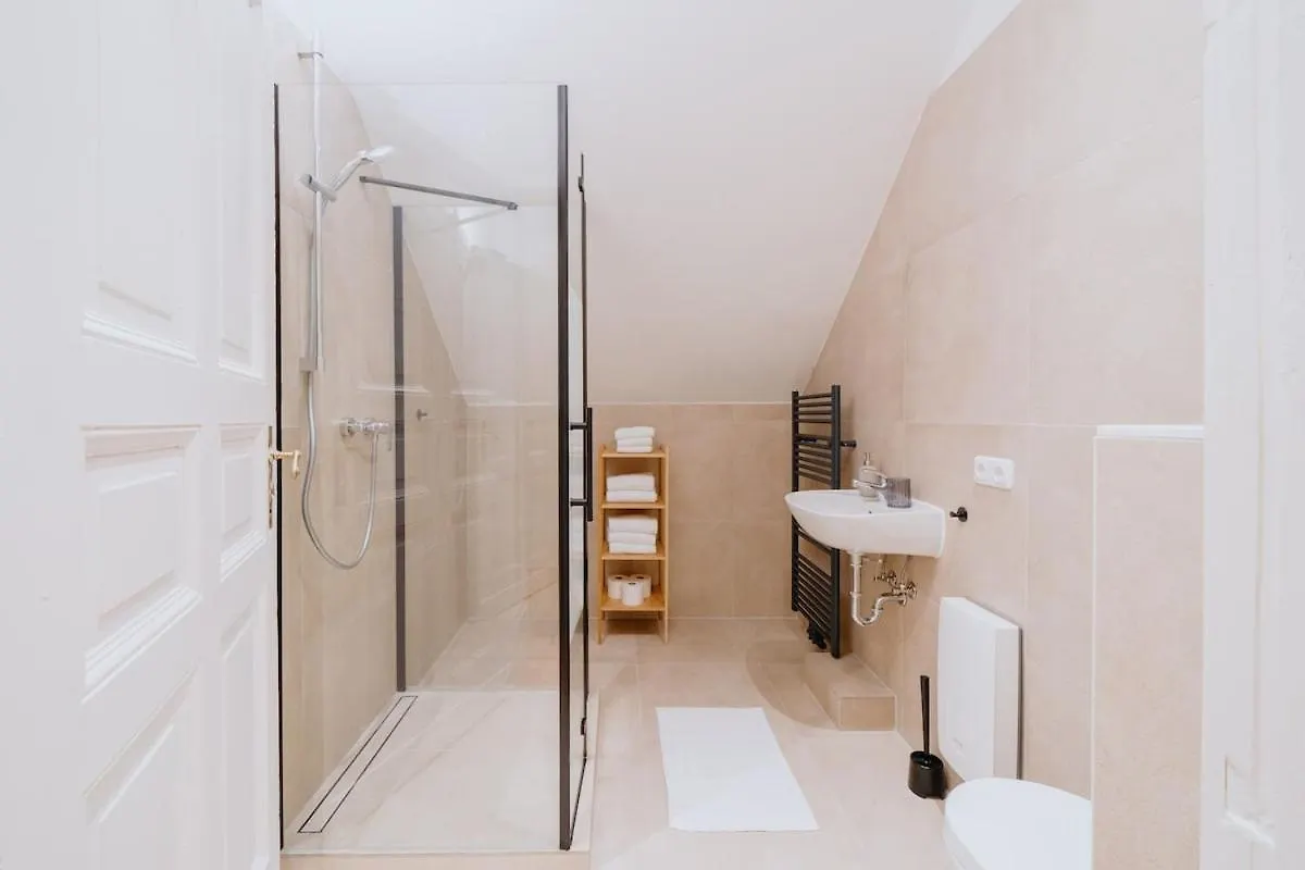 030 - Szene Apartment Kreuzberg برلين ألمانيا
